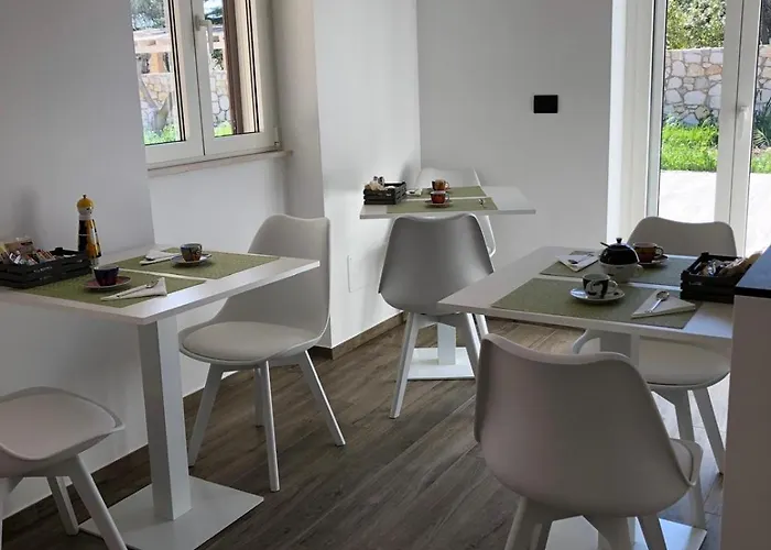 Frühstückspension Murgia 4*